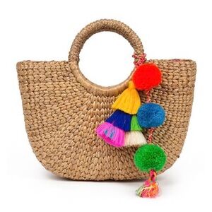 MAEREE. JADEtribe
Mini Beach Basket, multi tassel